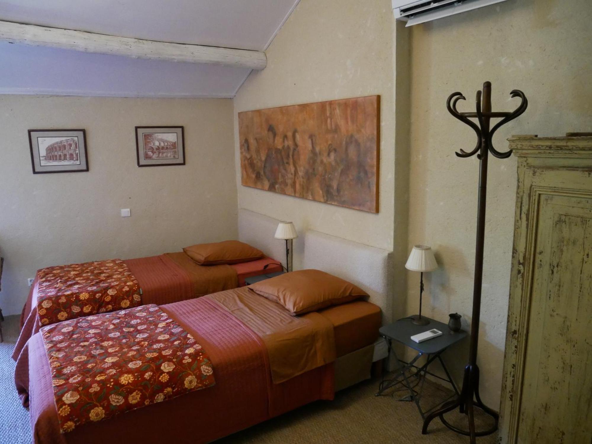 Mas Du Moutet Bed and Breakfast La Capelle-et-Masmolene Buitenkant foto